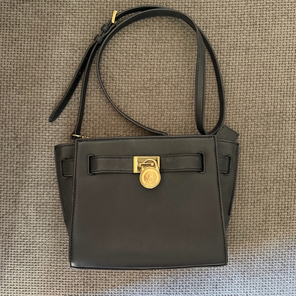 Michael Kors Black Leather Hamilton Traveler Crossbody Bag Gold Padlock Classic